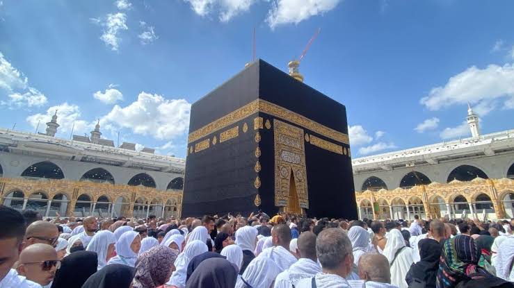 Paket Umroh Ekonomis 9 Hari